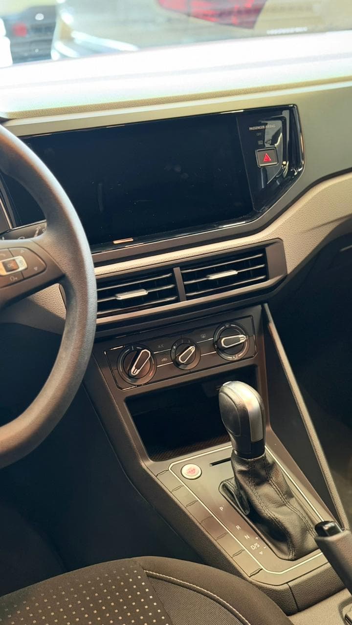 Volkswagen Polo Tsi — foto 9