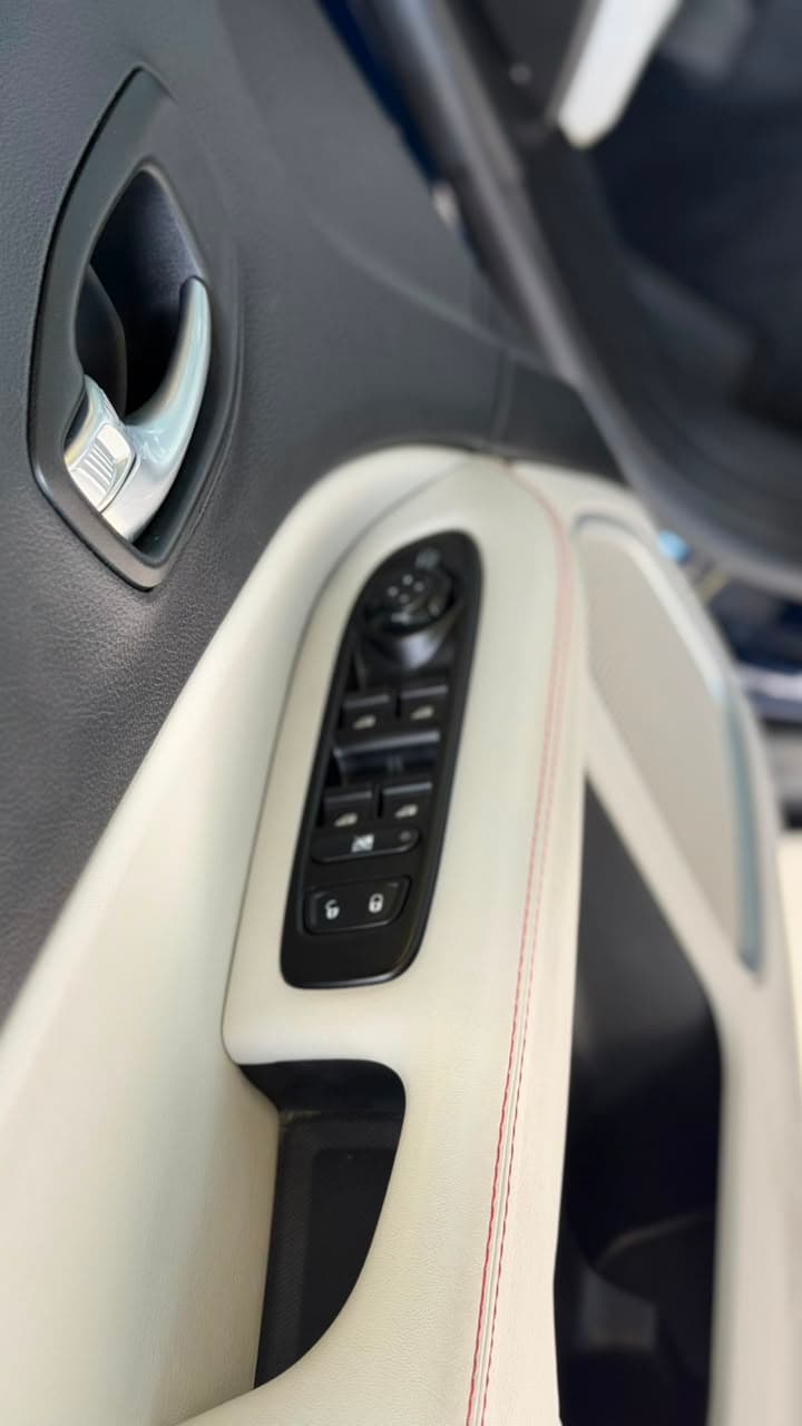 JEEP COMPASS — foto 14