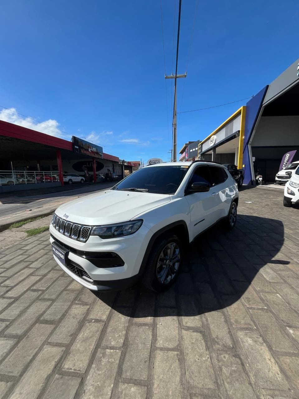 Jeep Compass — foto 1