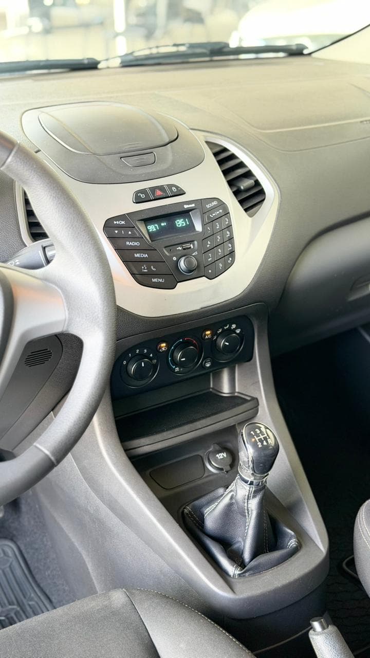 Ford KA — foto 8